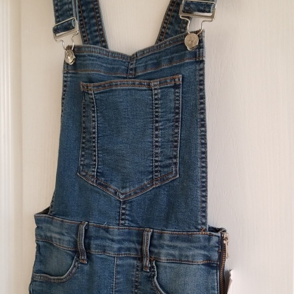 Overalls - Picture 2 of 3